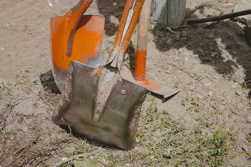 digging implements
